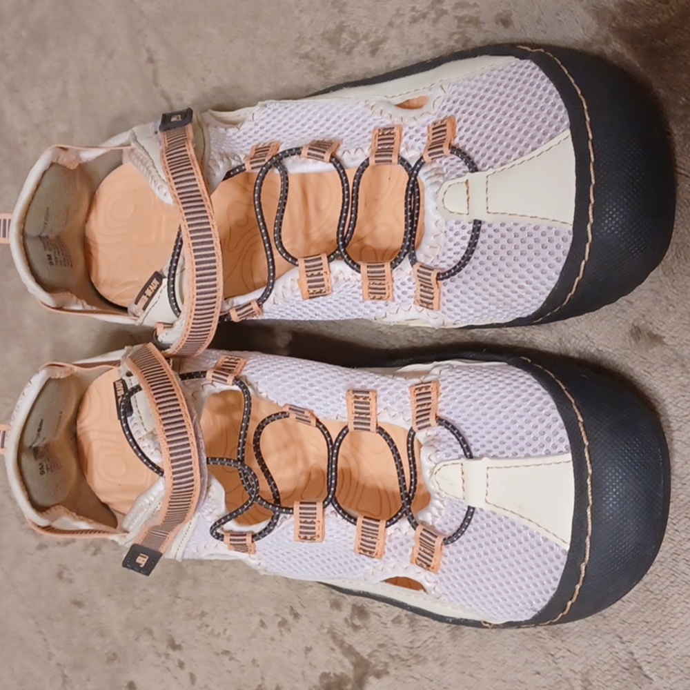 JBU sz 9, water ready sandles in pink and gray. Like new condition